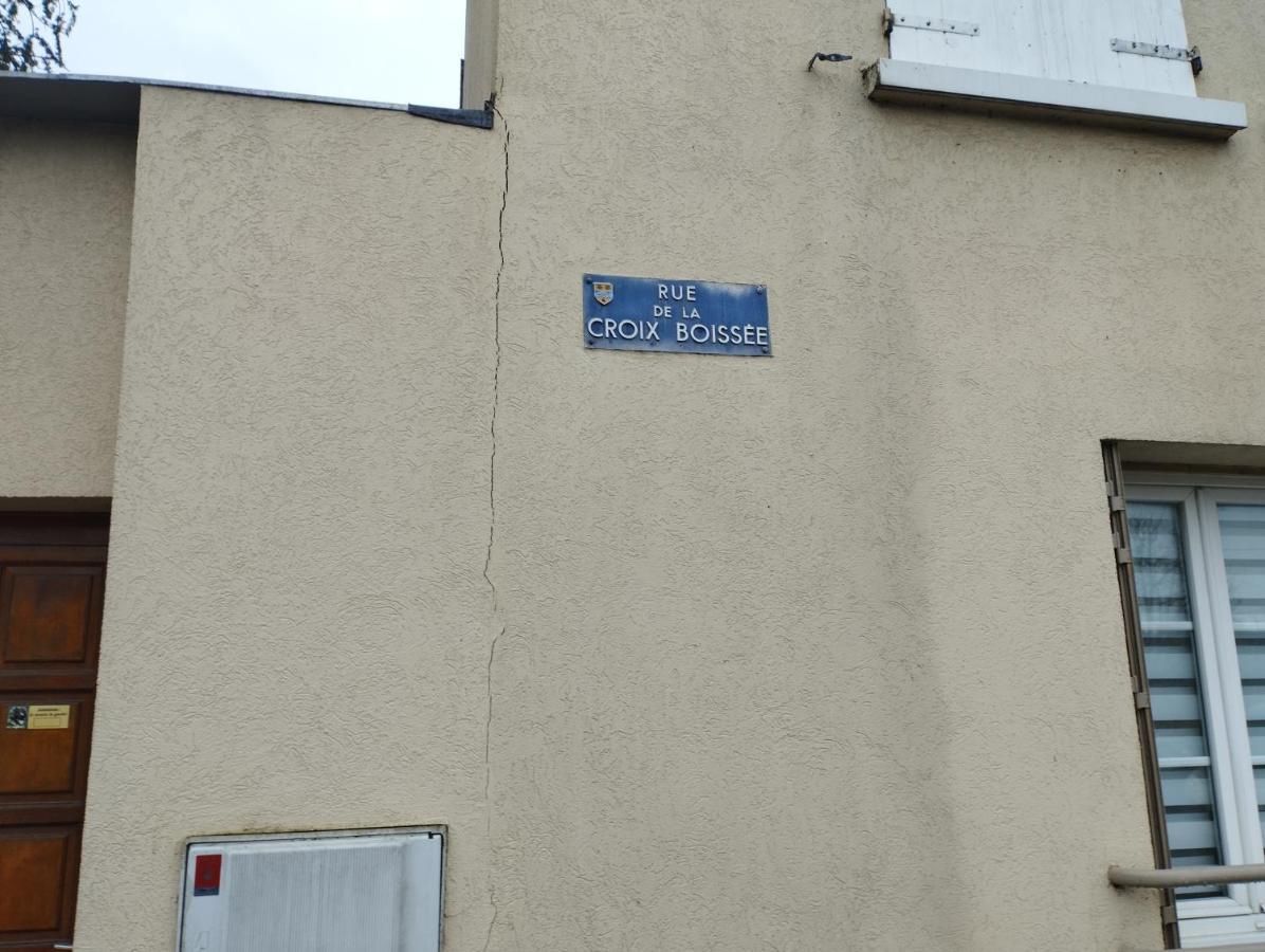 Studio Equipe Proche Aeroport Paris Cdg Apartment Vemars Ngoại thất bức ảnh